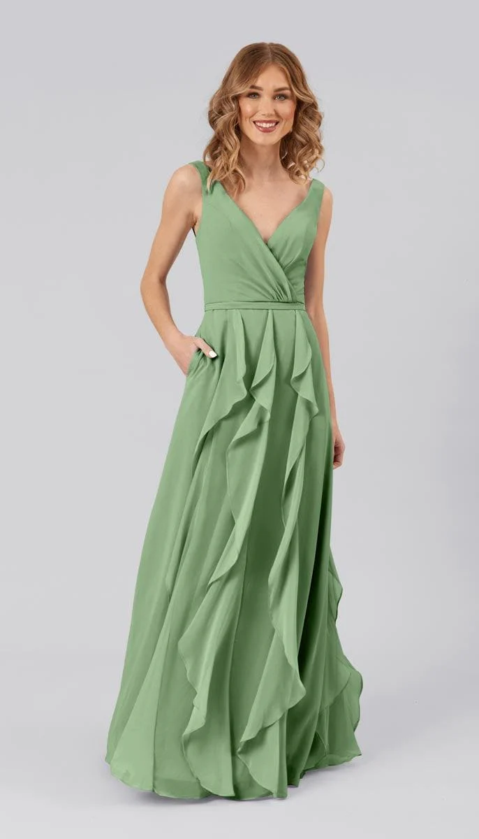 Everly - Image 64